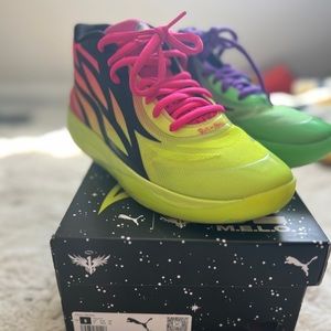 Rick and Morty MB.02 Pumas 8M / 9.5W